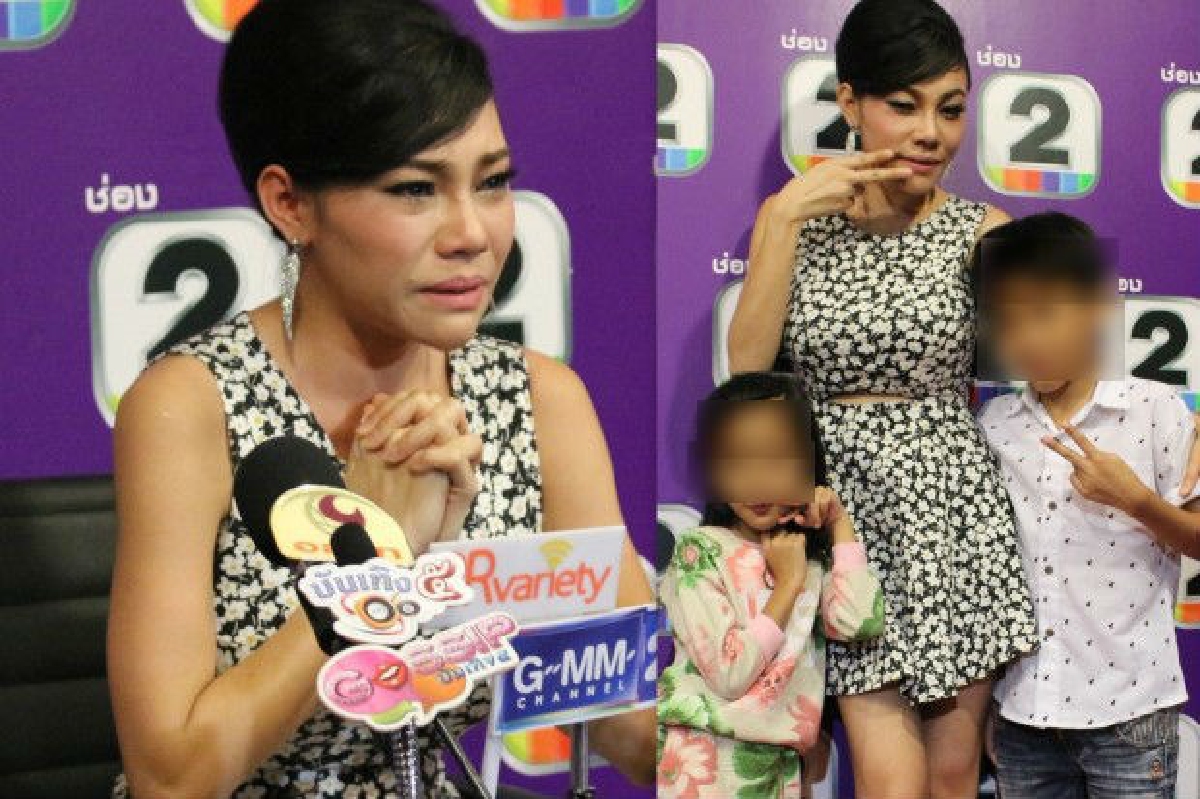 บ่อน้ำตาแตก!"เอมมี่"เคลียร์ฉาวติดยา ทิ้งลูกถ่ายAV บ่อน้ำตาแตก!"เอมมี่"เคลียร์ฉาวติดยา ทิ้งลูกถ่ายAV