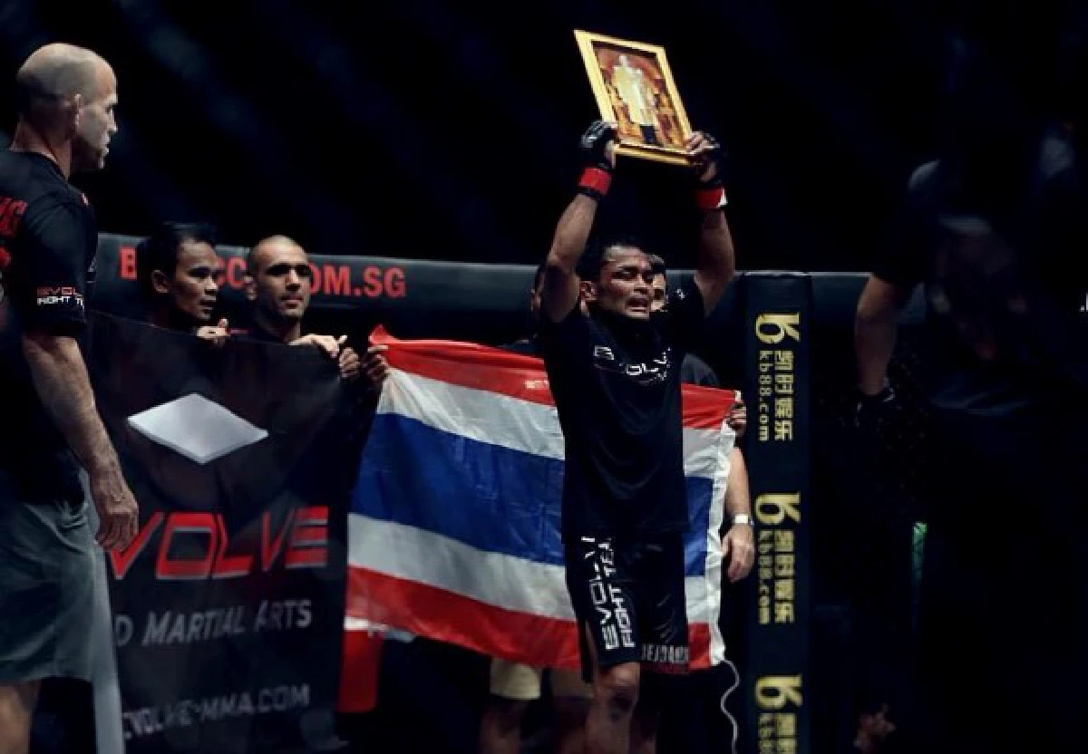 "เดชดำรงค์ ส.อำนวยศิริโชค" แชมป์โลกที่หลายคนอาจยังไม่รู้จัก