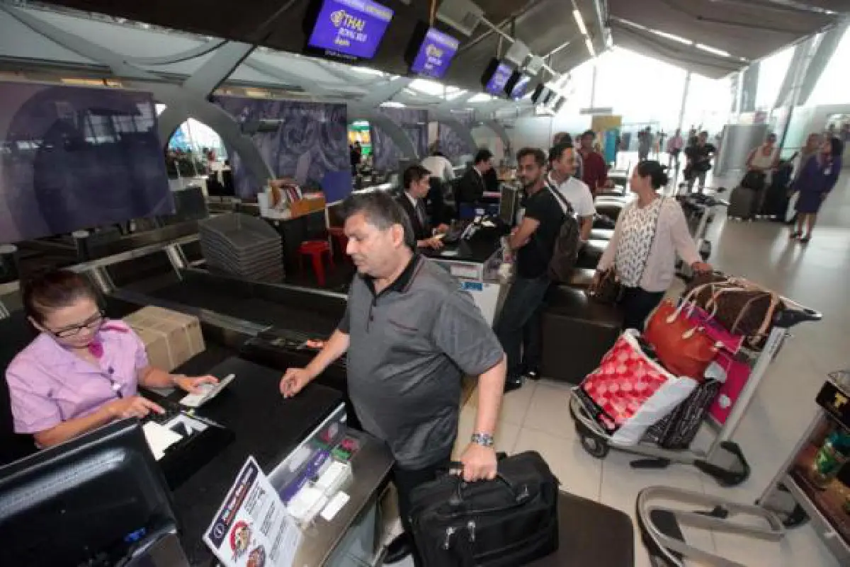 Ex-Bangkok police chief caught with gun at Narita airport (UPDATE #6)