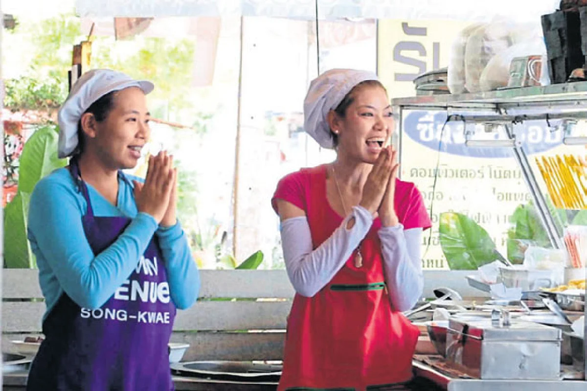 ลูกค้ายกย่องทั้งเมืองพิษณุโลก ร้านก๋วยเตี๋ยวมารยาทดี