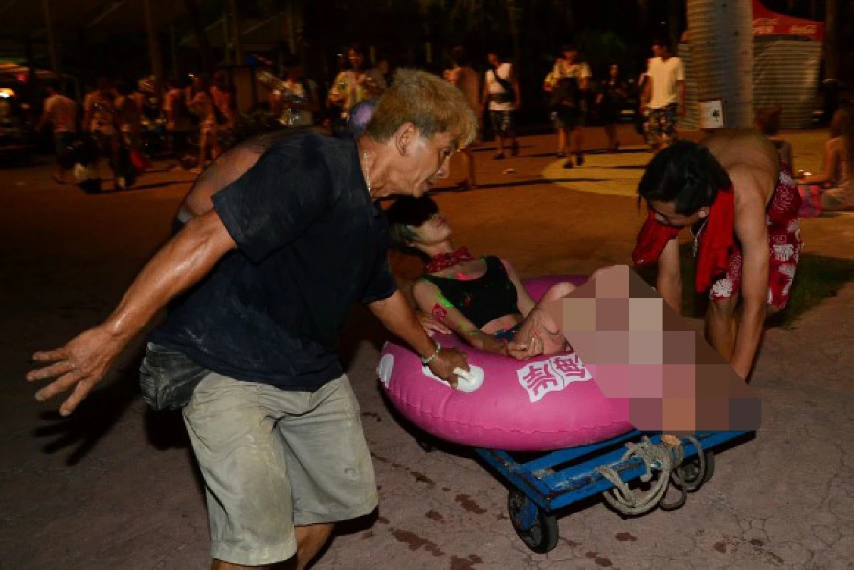 ไฟไหม้สวนน้ำในไต้หวันขณะจัด "ปาร์ตี้สี" เจ็บกว่า200 (มีคลิป)