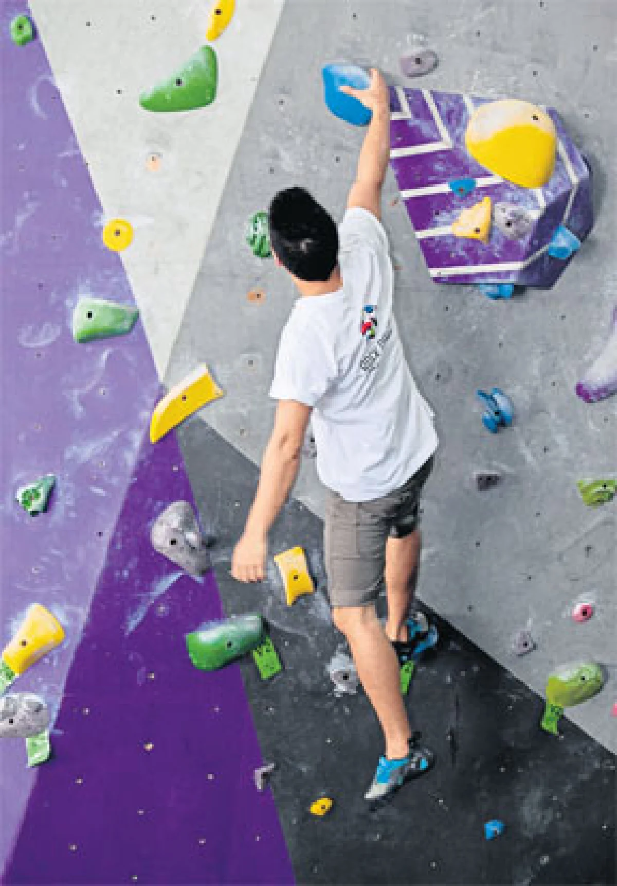 ไต่ระดับท้าความสูง @ร็อก โดเมน