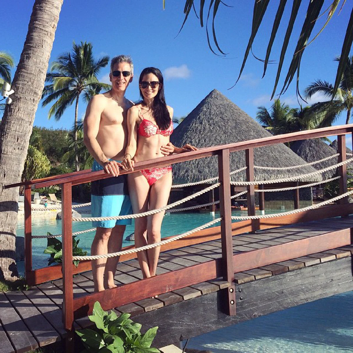 สุดแฮปปี้!"จีน่า จิดาภา"ควงสามีฮันนีมูนหวานฉ่ำ