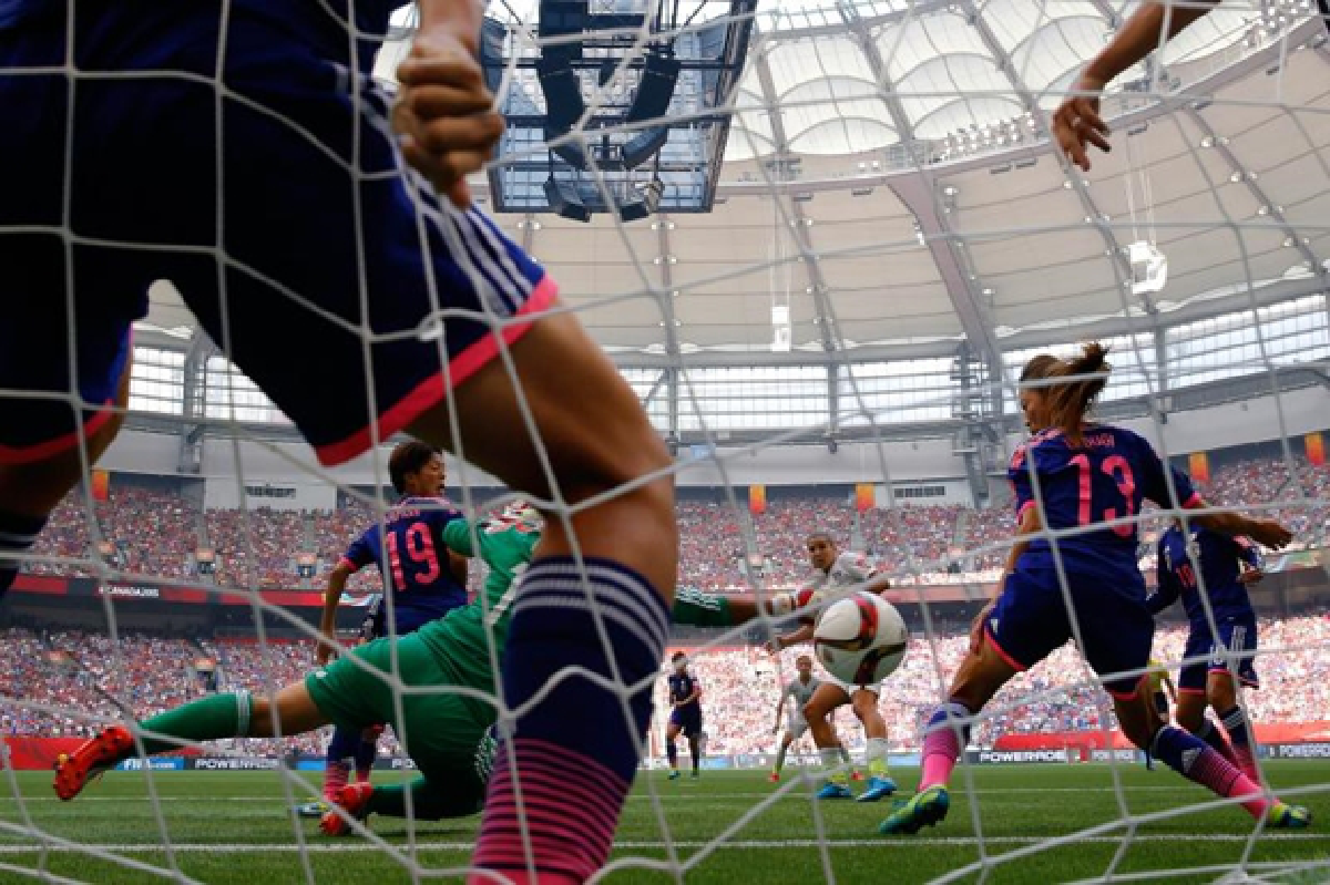 US women score early and often to win football World Cup