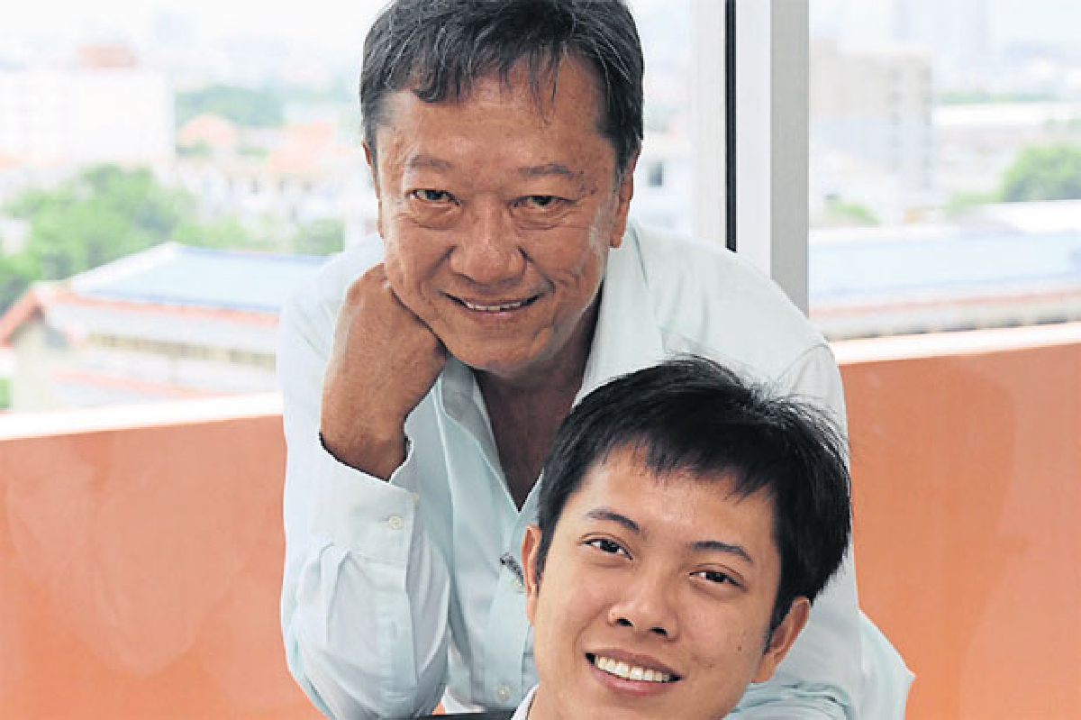 ต่างสไตล์บริหาร พ่อ-ลูก ‘ธนัฐธิชาบุรี’ ต่างสไตล์บริหาร พ่อ-ลูก ‘ธนัฐธิชาบุรี’