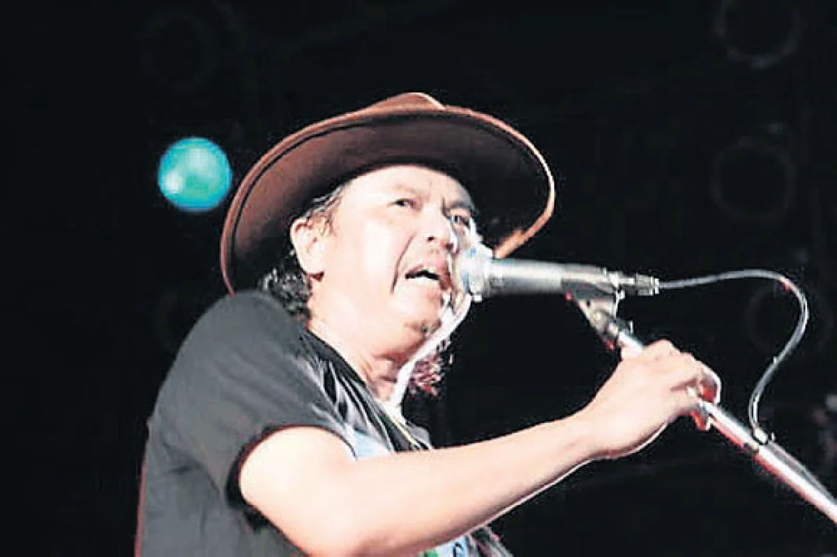 บทที่ไม่ได้สัมภาษณ์ คนพูดเพลง : กวีศรีชาวไร่