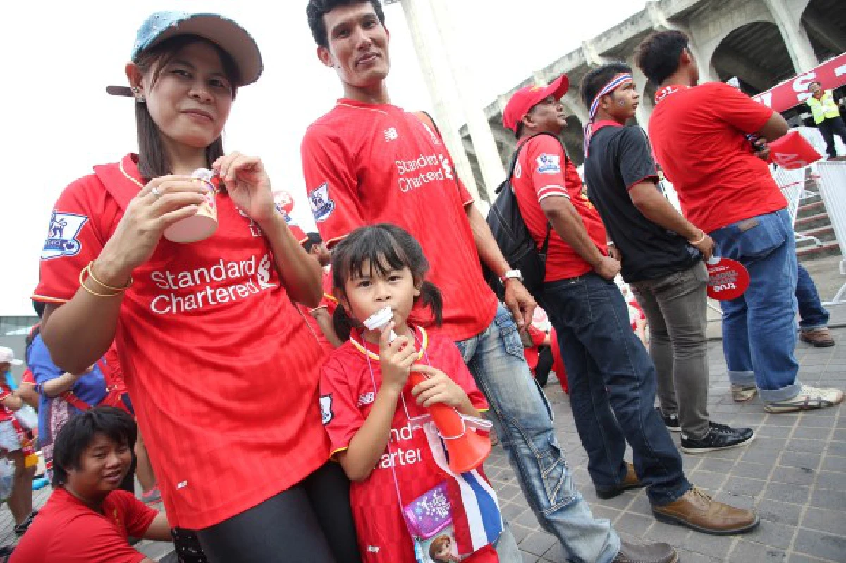 หงส์แดงพรึ่บทั้งสนามราชมังฯ