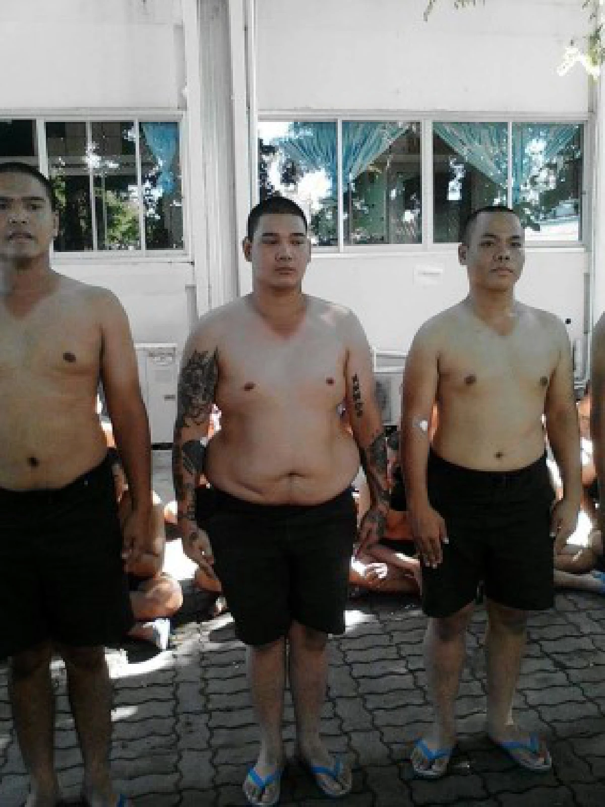 หล่อขึ้นทันตา!หนุ่มอ้วนลงพุงฟิตหุ่นจนเฟิร์มหลังเป็นทหาร