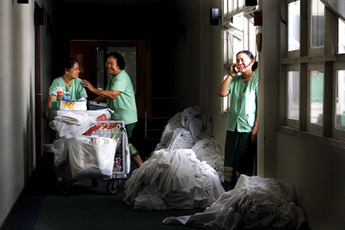 ให้ภาพเล่าเรื่อง ภาพถ่าย CHANGE IS… เรื่องราวดีดีใน “REX HOTEL”