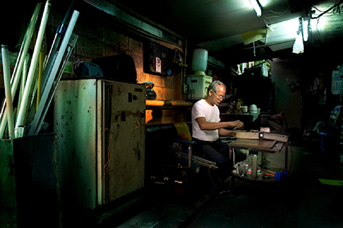 ให้ภาพเล่าเรื่อง ภาพถ่าย CHANGE IS… เรื่องราวดีดีใน “REX HOTEL”