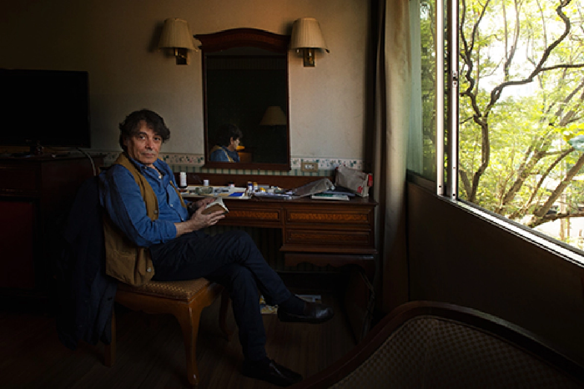 ให้ภาพเล่าเรื่อง ภาพถ่าย CHANGE IS… เรื่องราวดีดีใน “REX HOTEL”