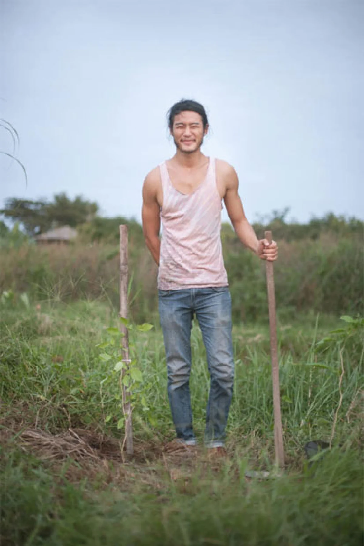 เพราะ ‘รัก’ หนุ่มๆ จักหนีกรุง