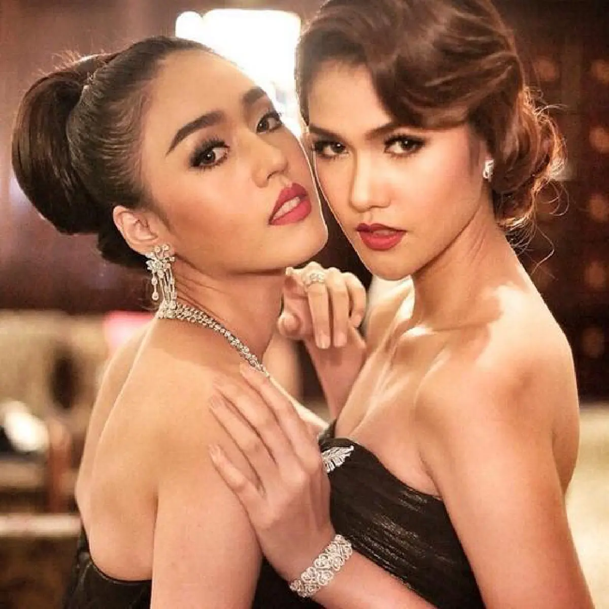 พี่สาว"แนท MUT2015" ออกโรงป้องน้อง ยันไม่ศัลยกรรม!