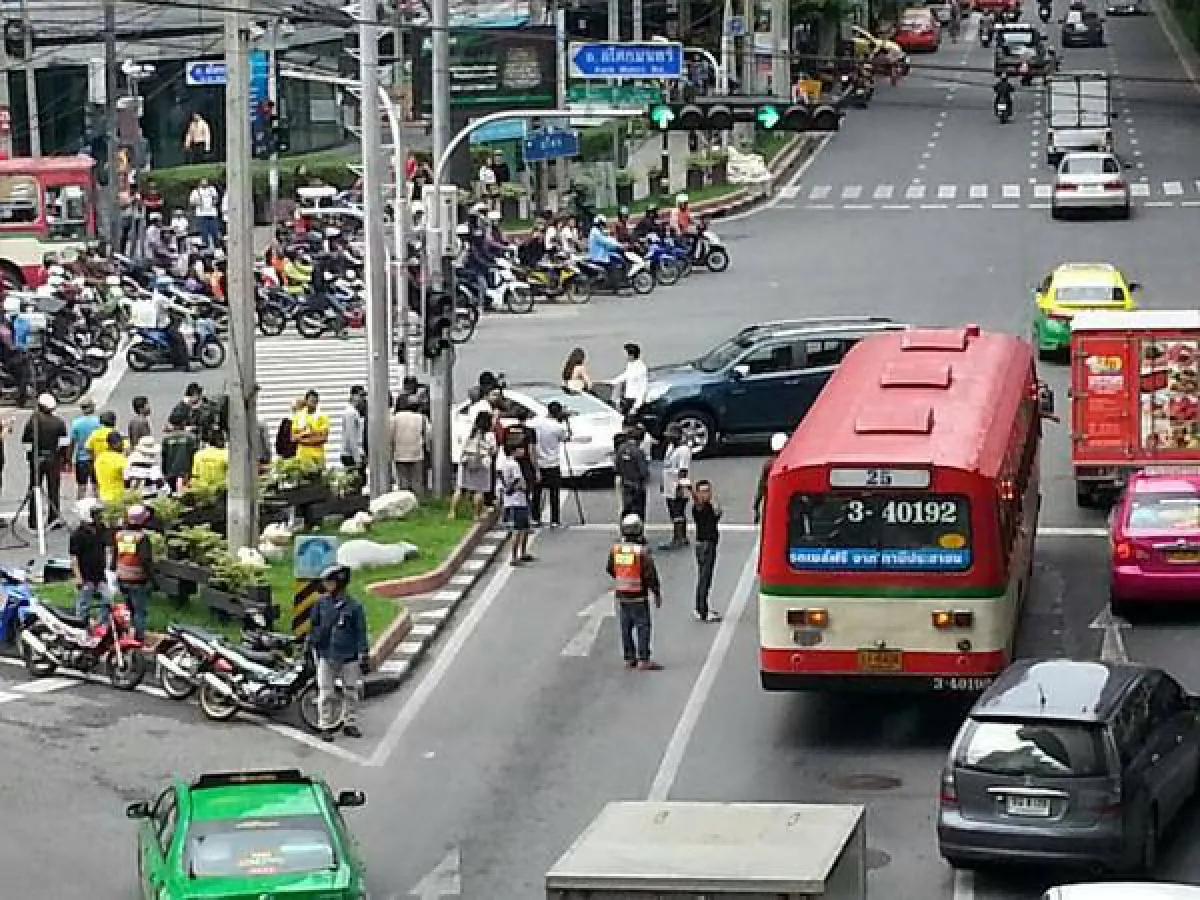Soap opera shuts down downtown Bangkok