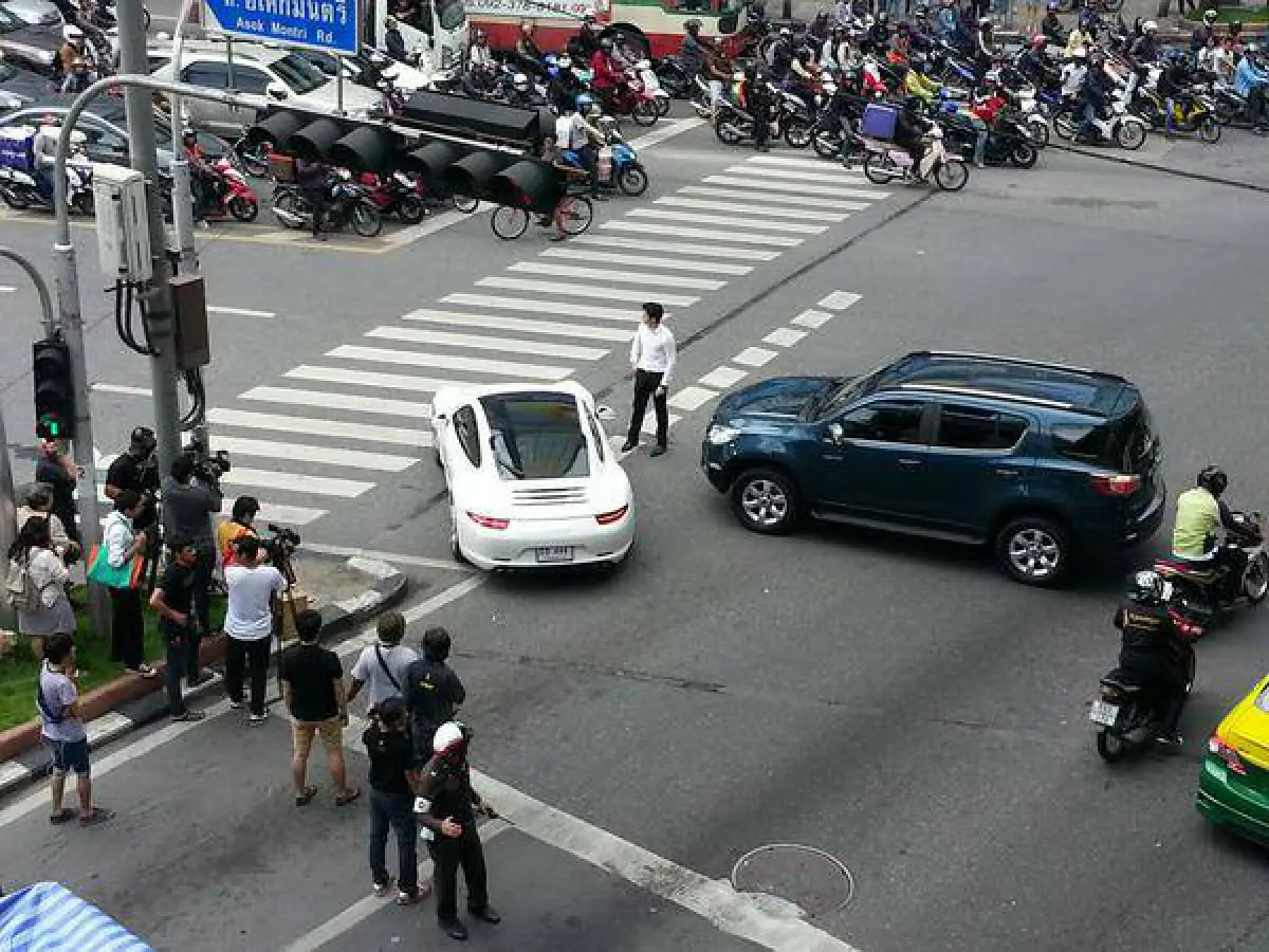 Soap opera shuts down downtown Bangkok