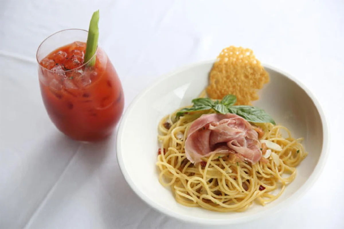 อร่อยแบบฟิวชั่น ที่ ซาวา ไดนิ่ง