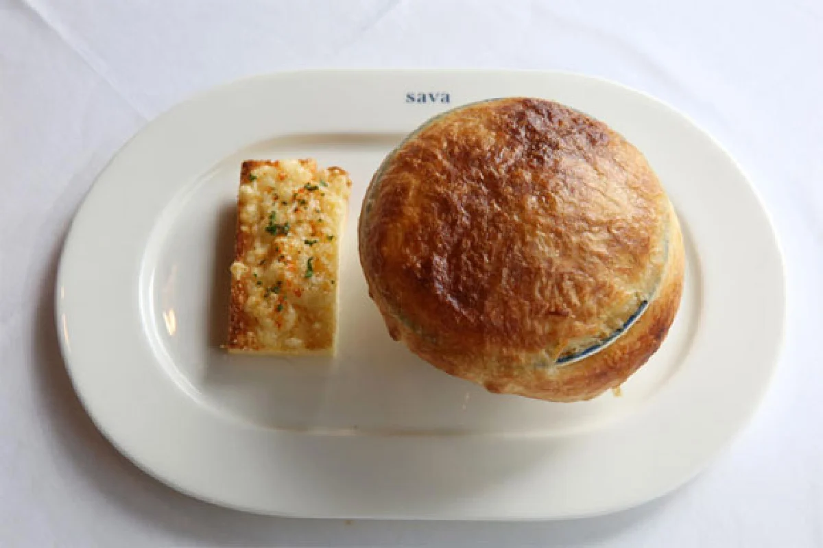 อร่อยแบบฟิวชั่น ที่ ซาวา ไดนิ่ง