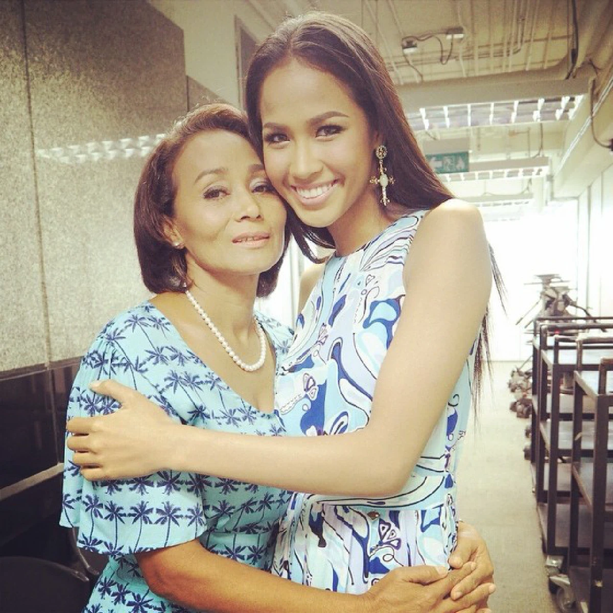 สำเนาถูกต้อง..รวมคู่แม่ลูกซุปตาร์หน้าเหมือนเป๊ะ!