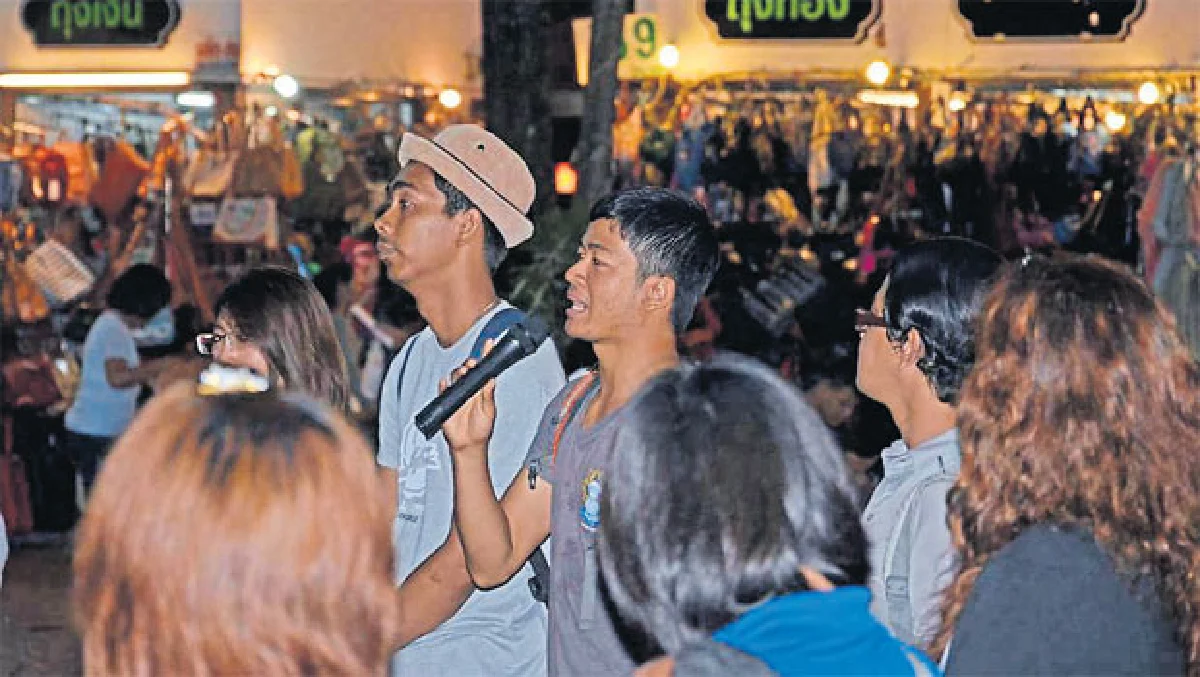 ‘เก็บขยะภายนอก สะอาดถึงภายใน’ อาสาสมัคร อนุรักษ์สิ่งดีงาม