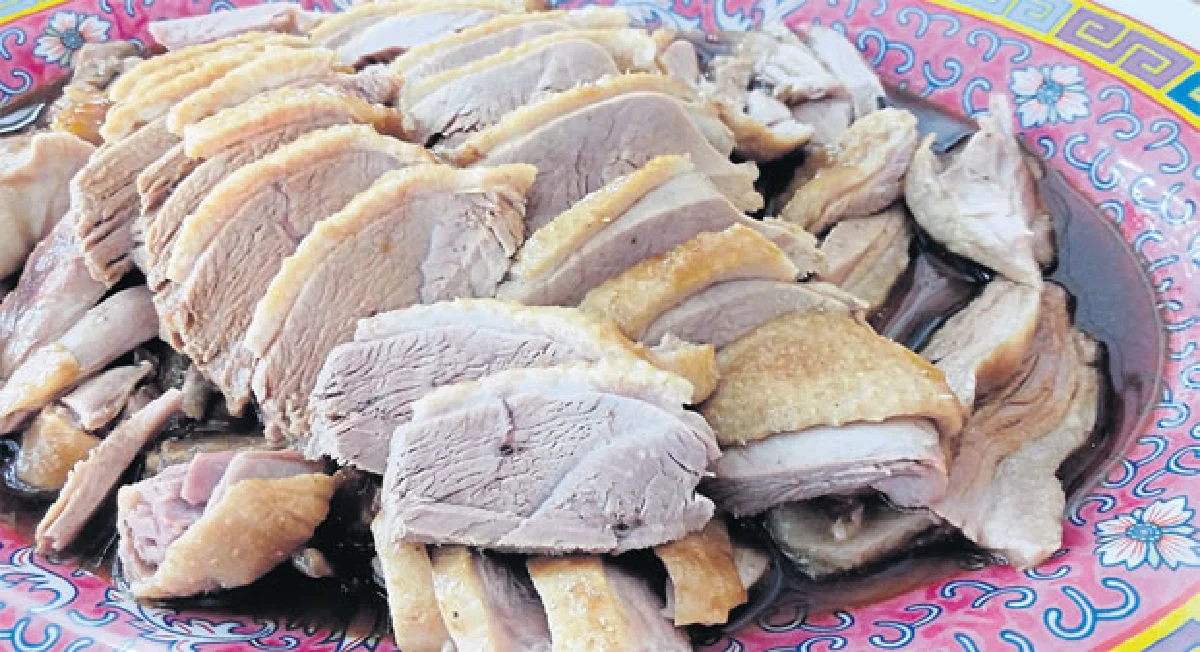 เป็ดพะโล้ นุ่ม ละมุนลิ้น