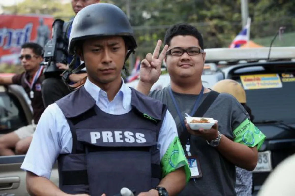 Japanese hearththrob reporter: Thailand Visit Japan Ambassador