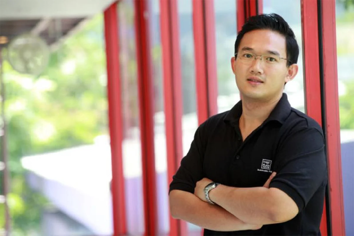 เรื่องของเล่นที่ไม่ใช่เล่นๆ โกสินทร์ วิระพรสวรรค์