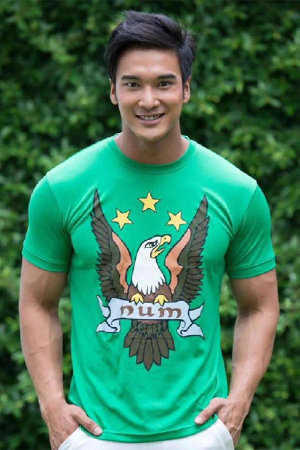 พระเอกหนุ่ม นักกีฬา