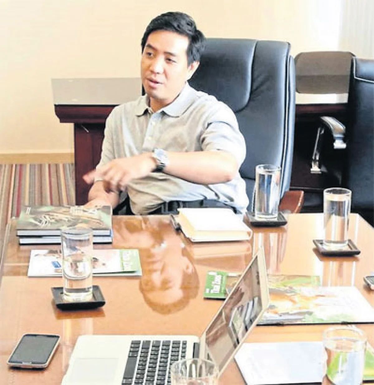 จากเมืองสู่ ‘คชอาณาจักร’ ภารกิจ พาช้างเร่ร่อนกลับบ้าน