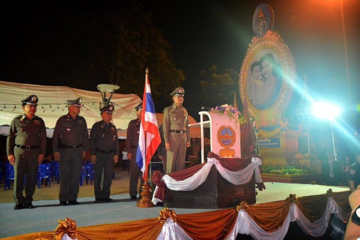 ผบ.ตร.เปิดปฏิบัติการต้นรังโจร ผบ.ตร.เปิดปฏิบัติการต้นรังโจร