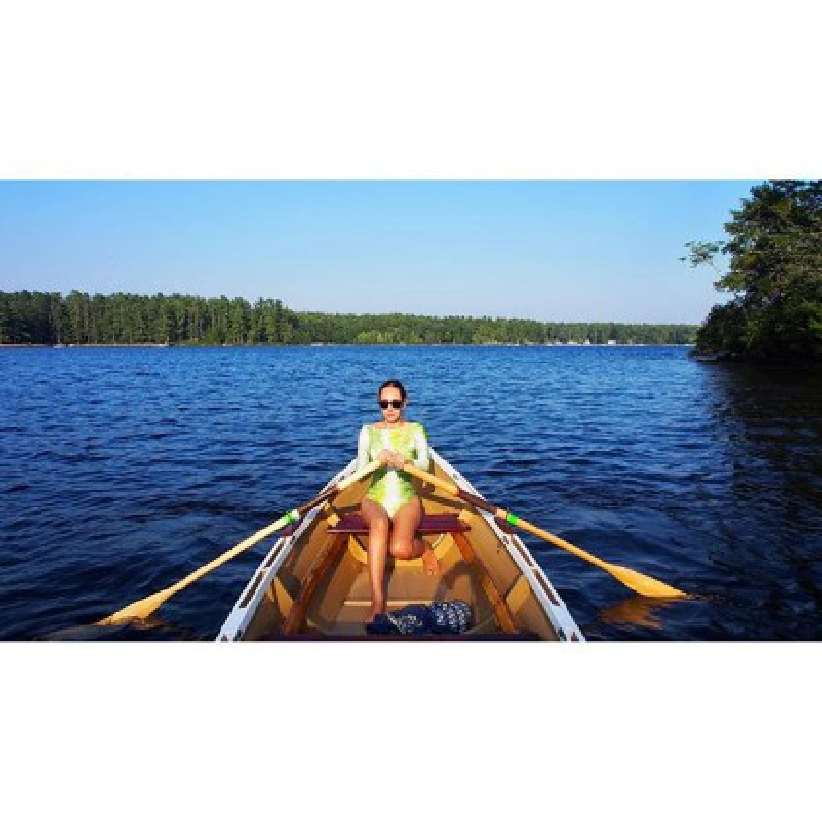 ชีวิตดี๊ดี!"เจนสุดา"อวดหุ่นเป๊ะเว่อร์ในชุดว่ายน้ำขณะพายเรือ