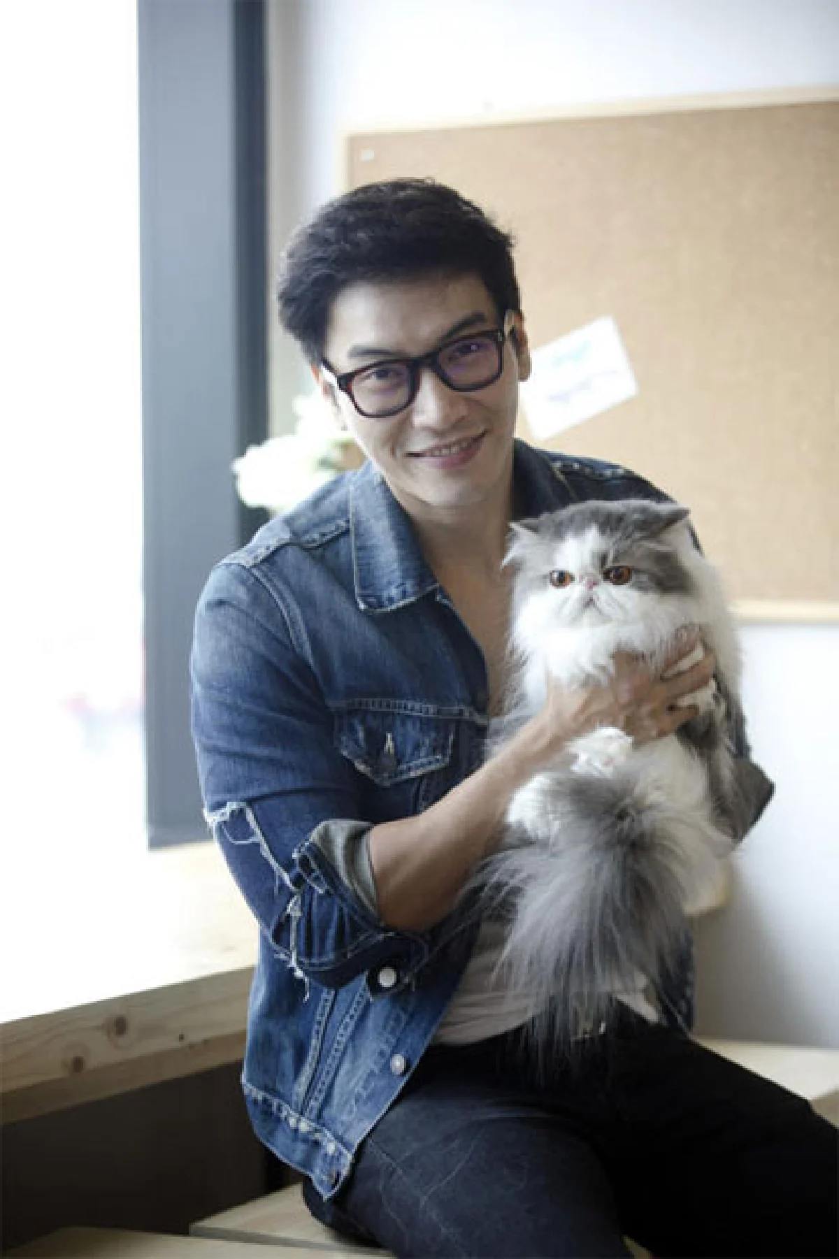 ผู้ชายรักแมว เรื่องน่ารักแบบแมนๆ