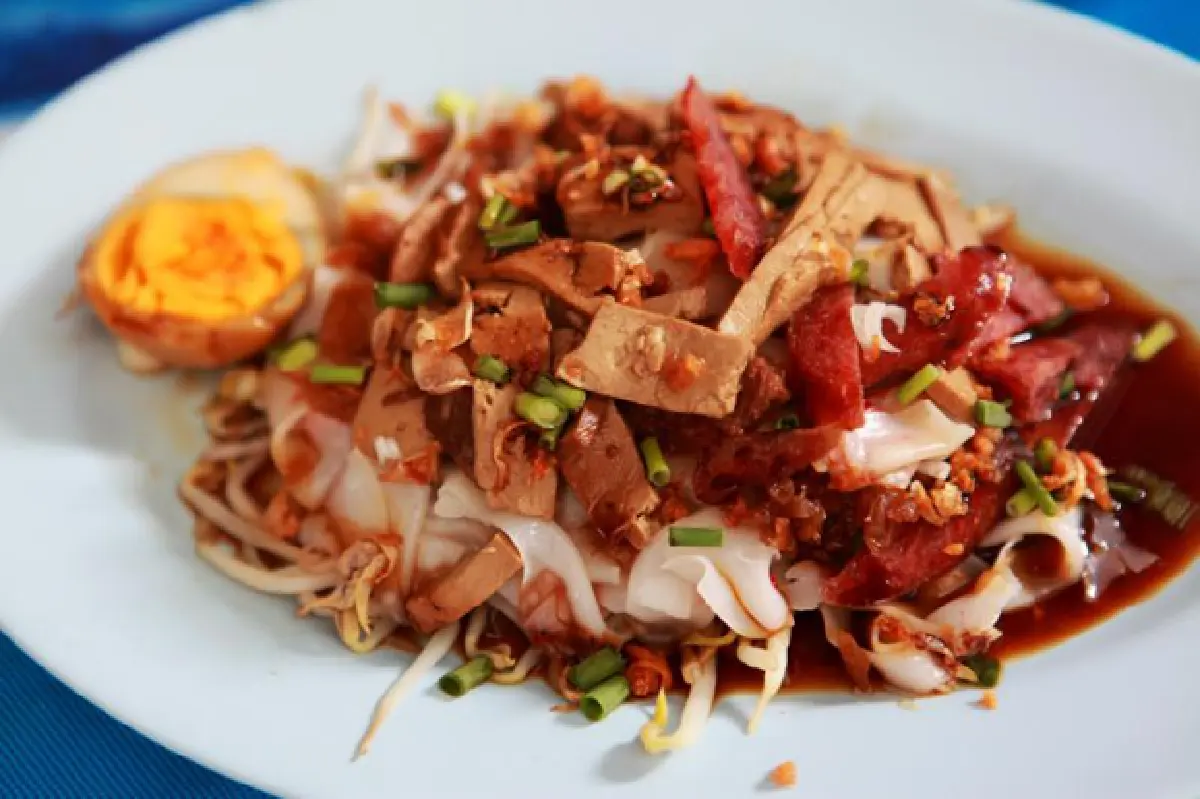 ข้าวขาหมูเจ๊ตวง คลองถม สูตรโบราณ30ปี