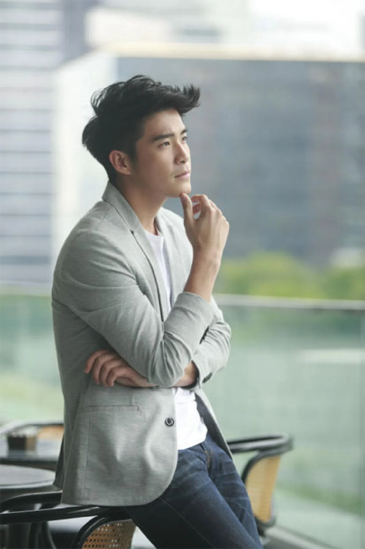 ธีรเดช เมธาวรายุทธ หลากเรื่องราว ... ขอเคลียร์