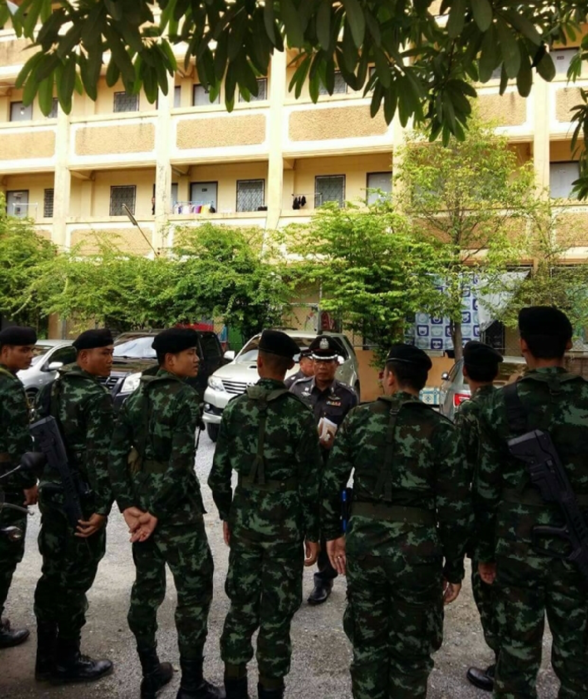 Police arrest Erawan bomb suspect; Second raid conducted (Updated Sunday)