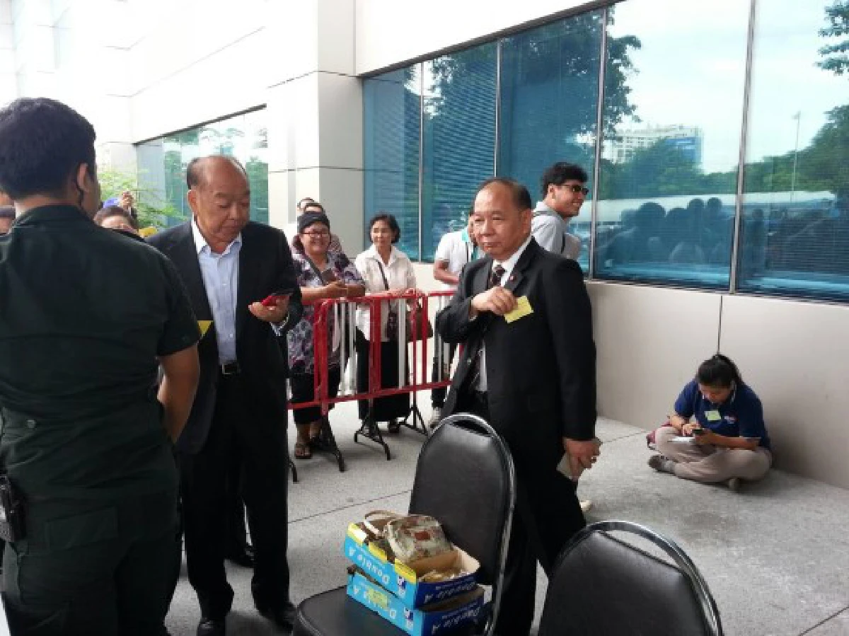 "ยิ่งลักษณ์" ขึ้นศาลมั่นใจหลักฐานสู้คดีจำนำข้าว