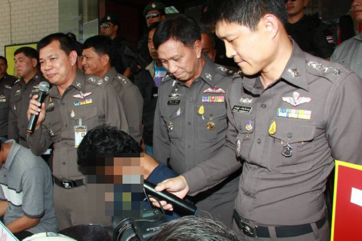 จับคนร้ายขี่รถชนสาวล้ม-ใช้หมวกกันน็อคตีก่อนข่มขืน จับคนร้ายขี่รถชนสาวล้ม-ใช้หมวกกันน็อคตีก่อนข่มขืน