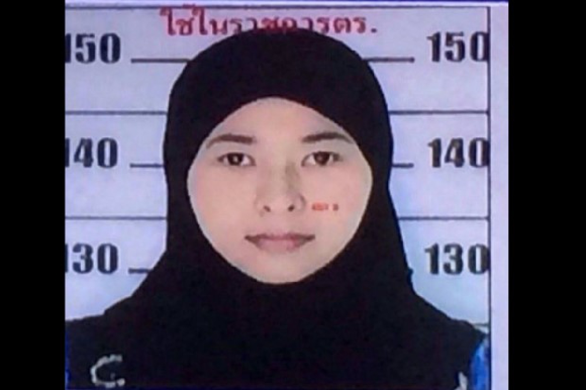 ค้นบ้านหญิงตามหมายจับญาติเผยไปตุรกีแล้ว ค้นบ้านหญิงตามหมายจับญาติเผยไปตุรกีแล้ว