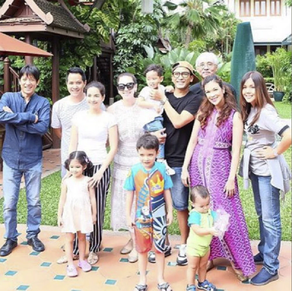 รวมแก๊งนักแสดง"เก็บแผ่นดิน"14 ปีผ่านไป รักยังเหนียวแน่น