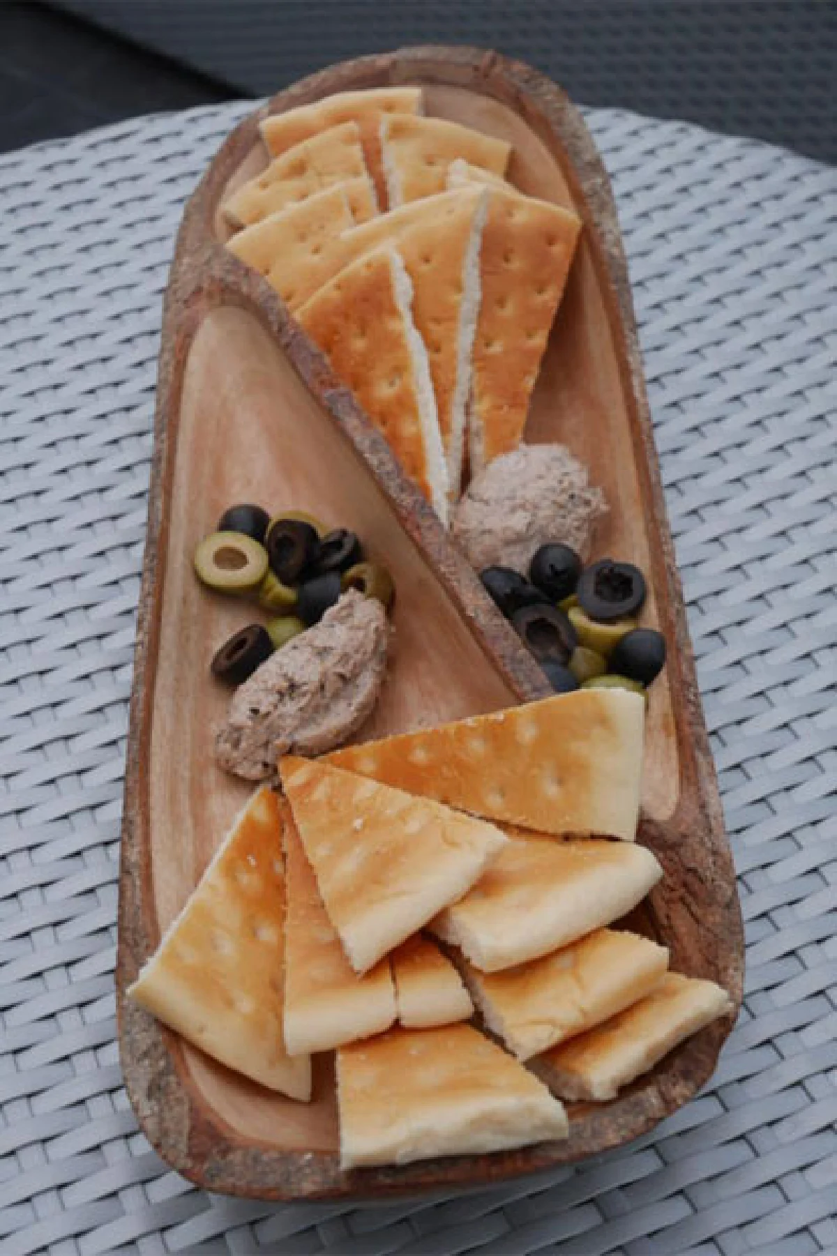 อิ่มสุขริมทะเล อันดามัน บิสโทร แอนด์ บาร์