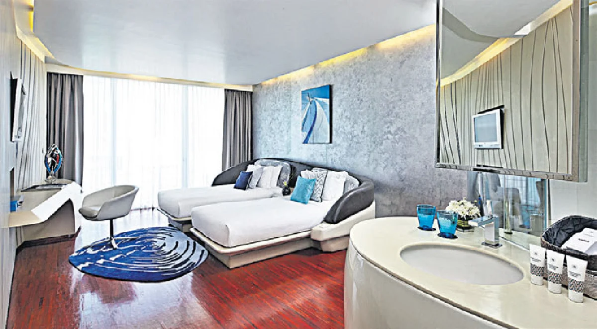 สำราญฝันบนเรือสำราญ บาราคูด้า พัทยา เอ็มแกลเลอรี่ คอลเลกชั่น