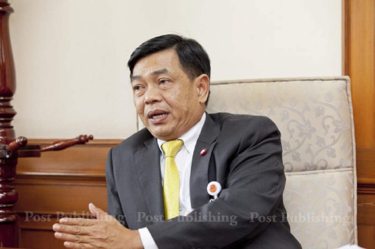 อลงกรณ์แจงขั้นตอนหลังสปช.คว่ำร่างรัฐธรรมนูญ อลงกรณ์แจงขั้นตอนหลังสปช.คว่ำร่างรัฐธรรมนูญ