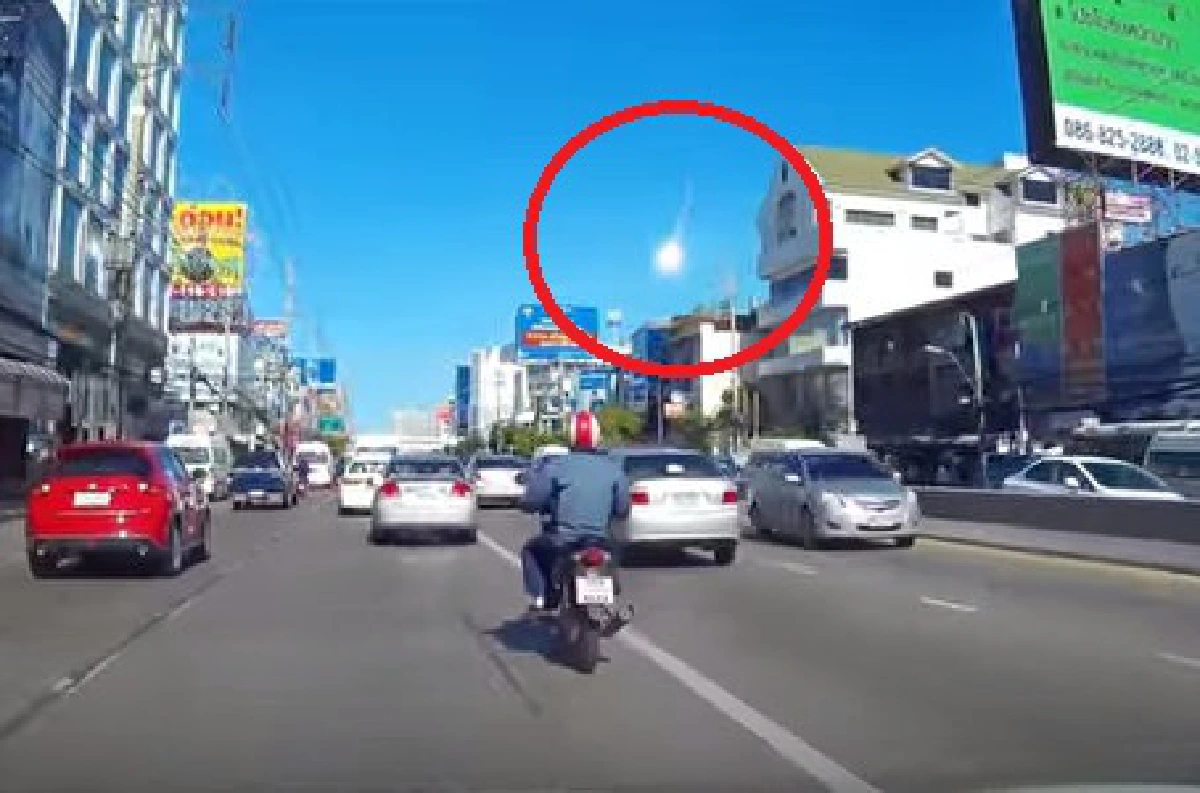 พบลูกไฟตกจากฟ้าเห็นได้จากหลายพื้นที่คาดเป็นอุกกาบาต