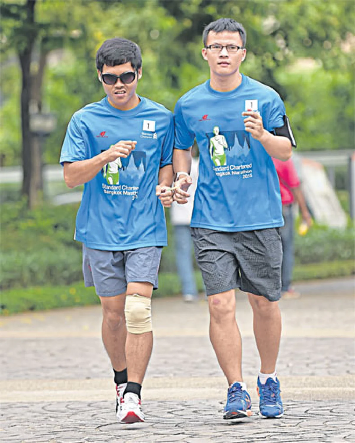 นักวิ่งโลกมืด...พิชิตฝัน
