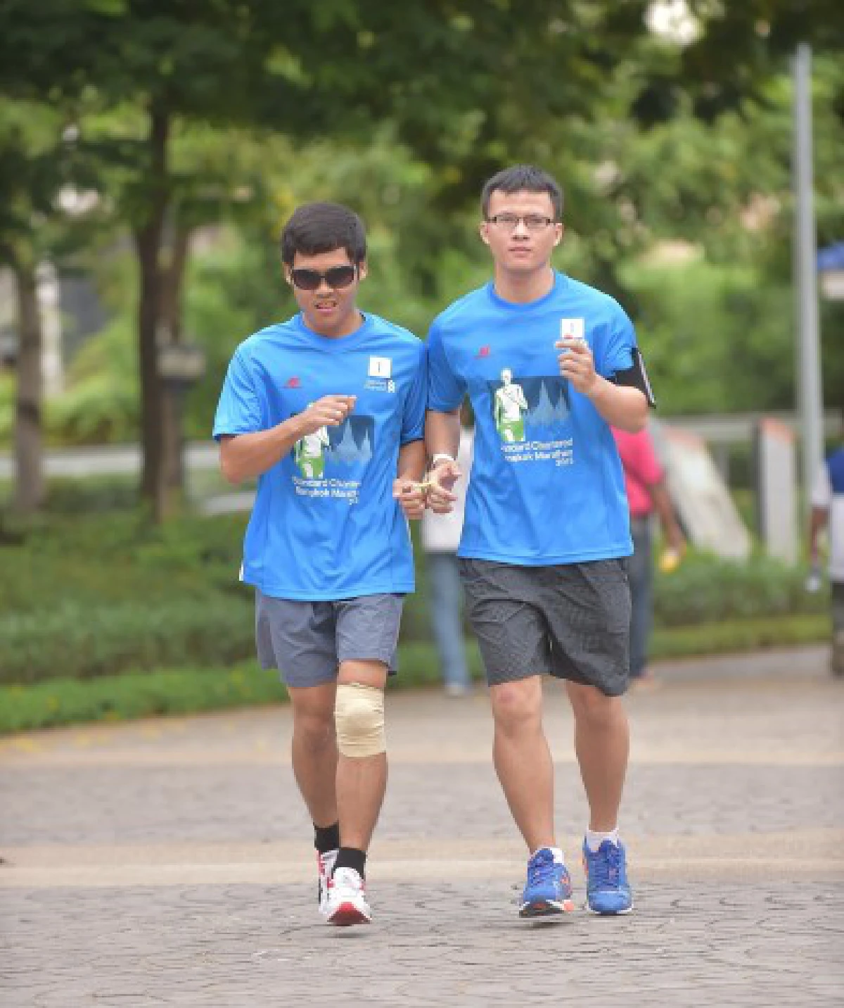 นักวิ่งโลกมืด...พิชิตฝัน