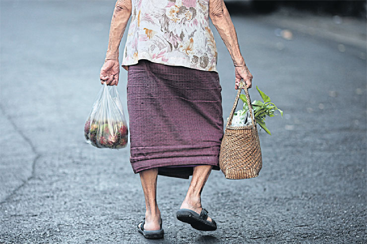 เตรียมรับสังคมสูงวัย ท้องถิ่นเปิดศูนย์ดูแลผู้สูงอายุ เตรียมรับสังคมสูงวัย ท้องถิ่นเปิดศูนย์ดูแลผู้สูงอายุ