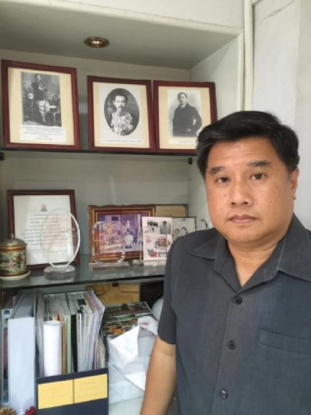 "เราจะกอบกู้เกียรติยศบรรพบุรุษ" เสียงจากสกุล "ประวิตร-กัลยาณมิตร" ถึงวัดกัลยาณ์