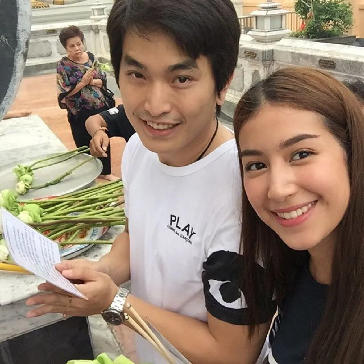 น่ารักอ่ะ! มิ้นต์ เซอร์ไพรส์วันเกิด ภูผา ซ่อนตัวในกล่องของขวัญ