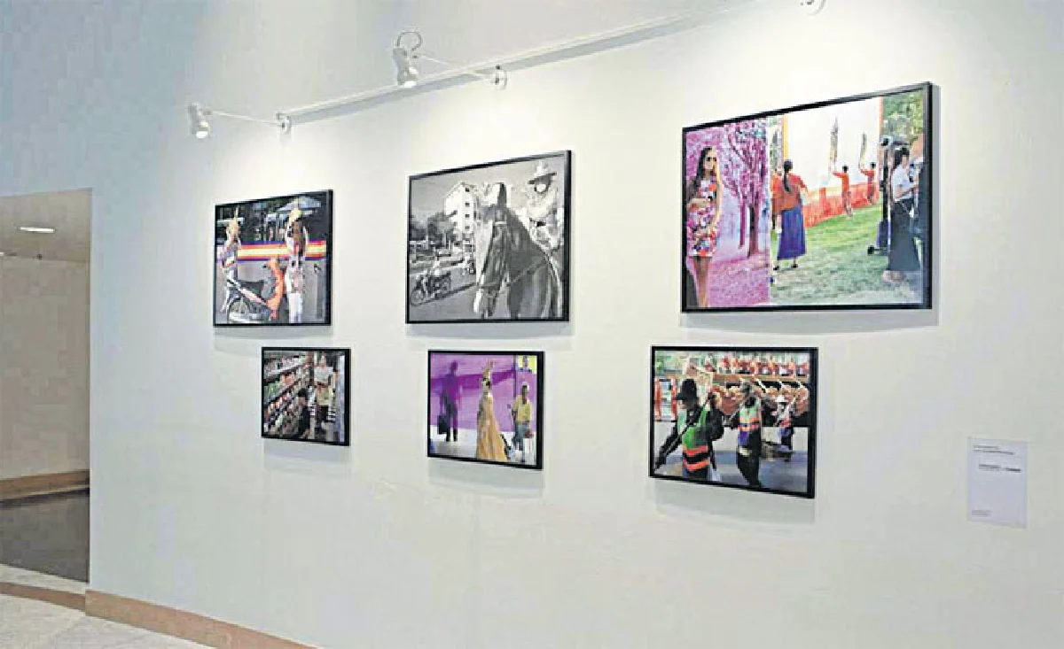 ‘จิตใต้สำนึก’ บันทึกภาพถ่ายจากข้างถนน