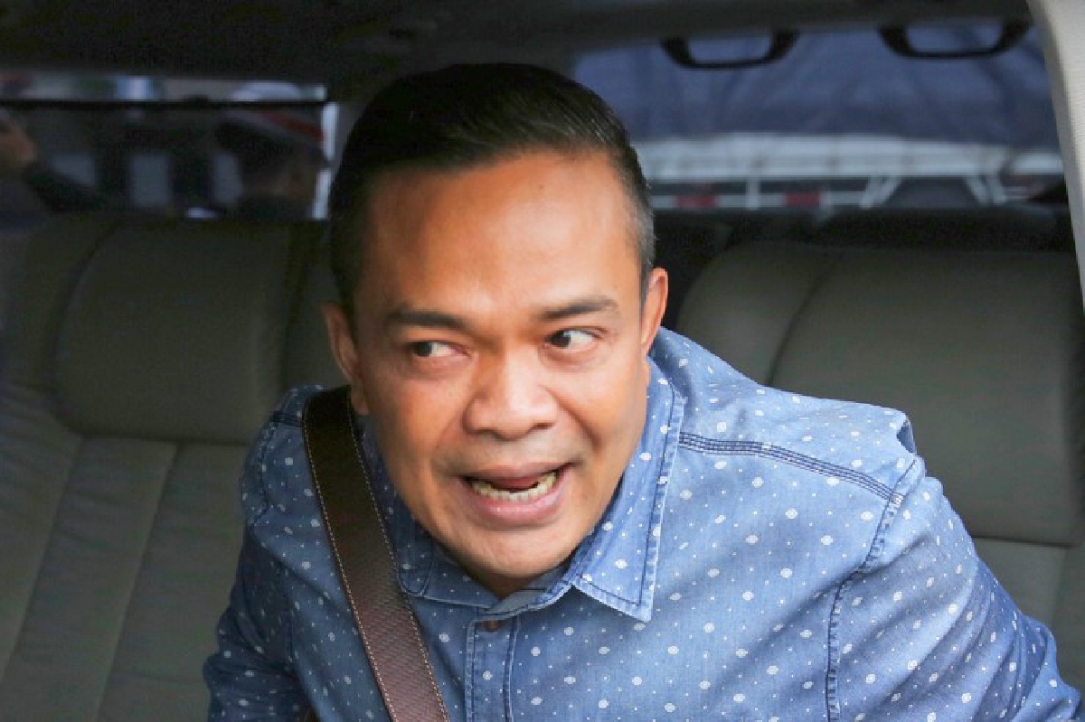 จตุพรเสนอให้ประยุทธ์เป็นประธานกรรมการร่างรธน. จตุพรเสนอให้ประยุทธ์เป็นประธานกรรมการร่างรธน.