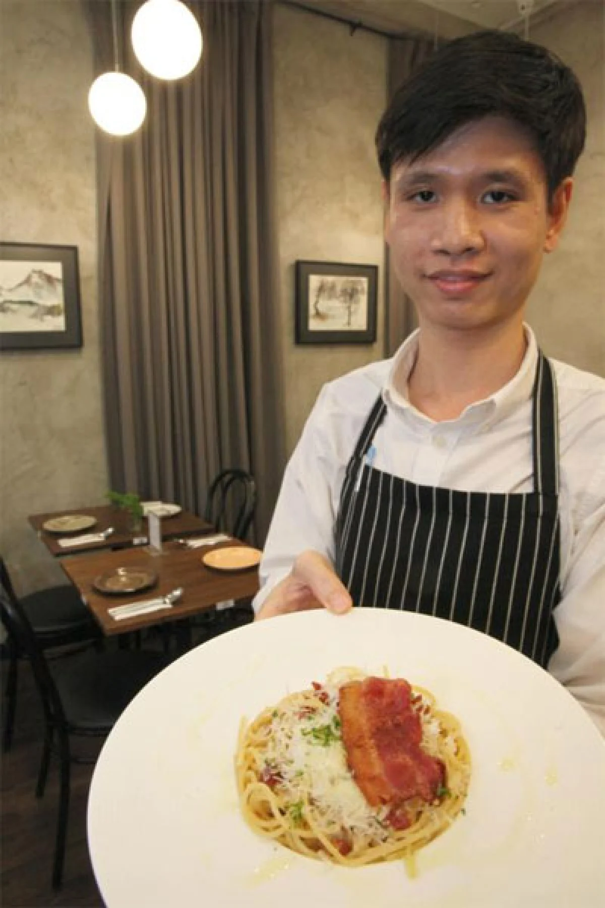 หลงเสน่ห์ปลายจวัก รัก(ผู้)ชายกระทะเหล็ก